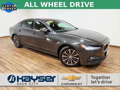 Used 2022 Volvo S90 B6 Momentum