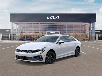 New 2025 Kia K5 LXS
