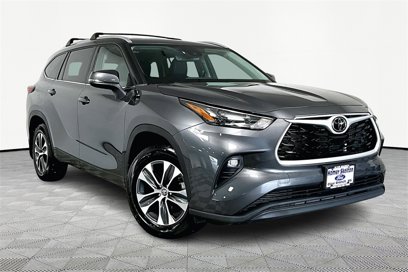 Used 2022 Toyota Highlander XLE