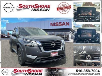 Certified 2022 Nissan Pathfinder SV