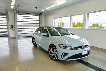 New 2025 Volkswagen Jetta SEL