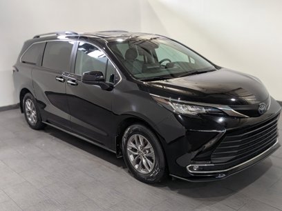 Used 2023 Toyota Sienna XLE