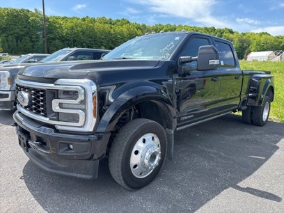 Used 2025 Ford F450 Platinum