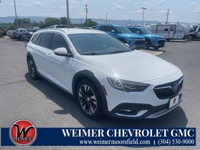 Used 2018 Buick Regal Essence w/ Driver Confidence Package #1