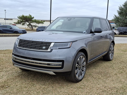 New 2025 Land Rover Range Rover SE