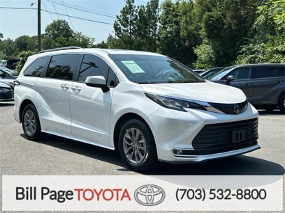 Certified 2023 Toyota Sienna XLE