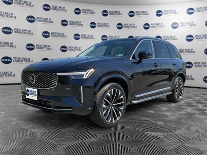 New 2025 Volvo XC90 T8 Plus w/ Protection Package Premier