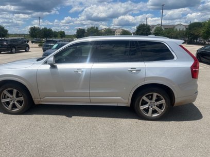 Used 2021 Volvo XC90 T5 Momentum w/ Advanced Package