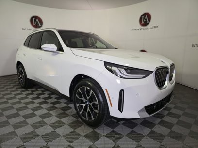 New 2025 BMW X3 xDrive30 w/ Premium Package