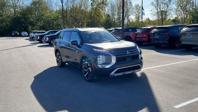 New 2025 Mitsubishi Outlander SEL