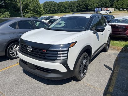 New 2025 Nissan Kicks SR