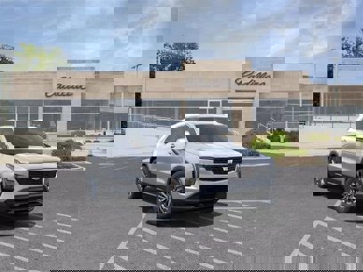 New 2025 Cadillac XT4 Premium Luxury w/ Technology Package