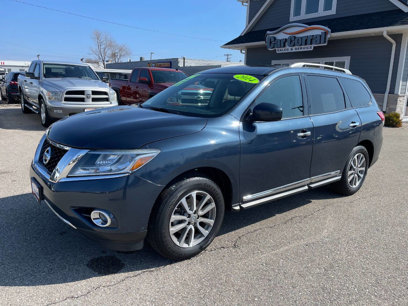 Used 2014 Nissan Pathfinder SL w/ SL Premium Package