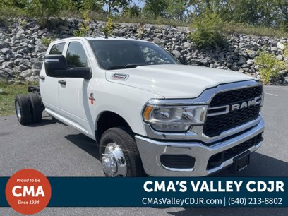 New 2024 RAM 3500 Tradesman w/ Chrome Appearance Group
