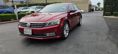 Used 2018 Volkswagen Passat 2.0T SE
