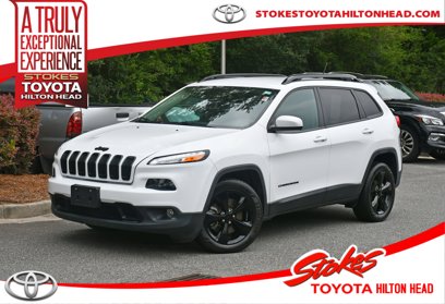 Used 2018 Jeep Cherokee Latitude w/ Altitude Package