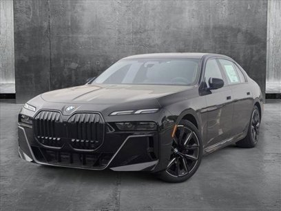 New 2025 BMW 760i xDrive