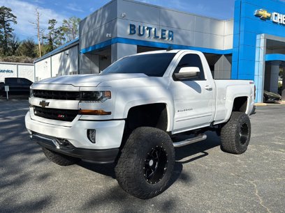 Used 2017 Chevrolet Silverado 1500 LT w/ LT Convenience Package