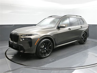 New 2025 BMW X7 xDrive40i w/ M Sport Package