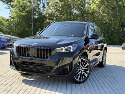 New 2025 BMW X1 xDrive28i w/ Premium Package