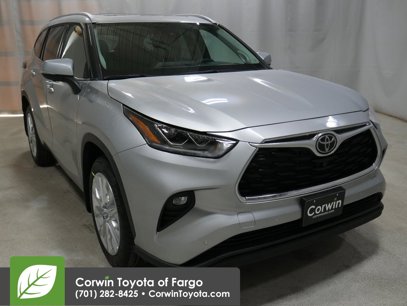 New 2024 Toyota Highlander Limited