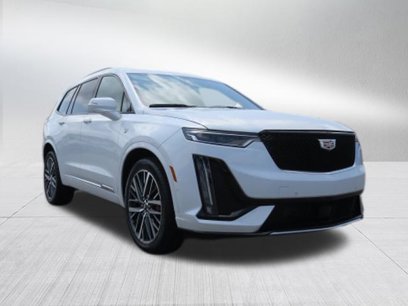 New 2025 Cadillac XT6 Sport w/ Technology Package