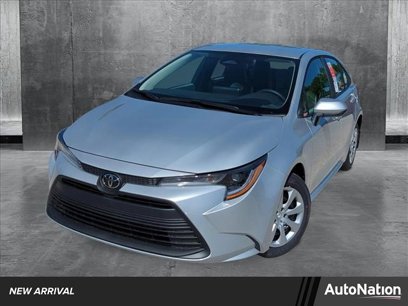 New 2025 Toyota Corolla LE