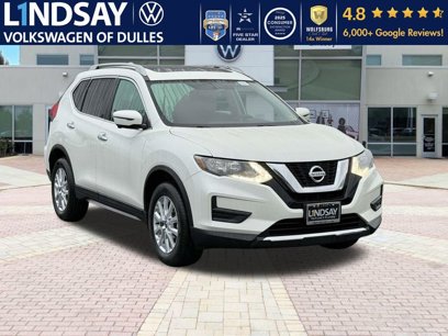 Used 2017 Nissan Rogue SV