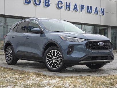 Used 2024 Ford Escape SE w/ Class II Trailer Tow Package