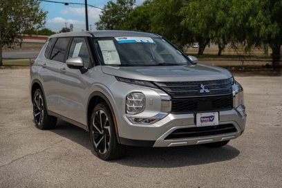 Used 2024 Mitsubishi Outlander SE