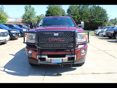 Used 2015 GMC Sierra 2500 Denali w/ Duramax Plus Package