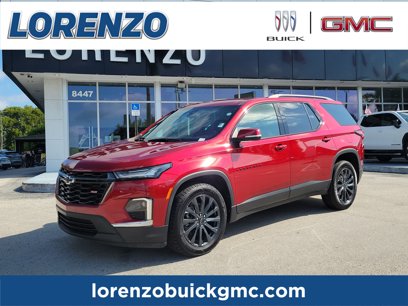 Used 2023 Chevrolet Traverse RS