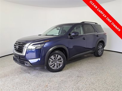 Used 2024 Nissan Pathfinder SV