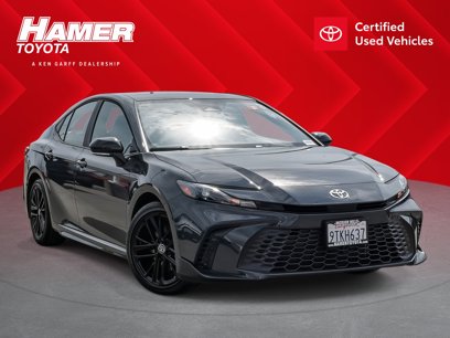 Used 2025 Toyota Camry SE