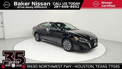 Certified 2024 Nissan Altima 2.5 SV