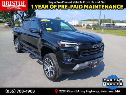 Used 2024 Chevrolet Colorado Z71 w/ Z71 Convenience Package 2