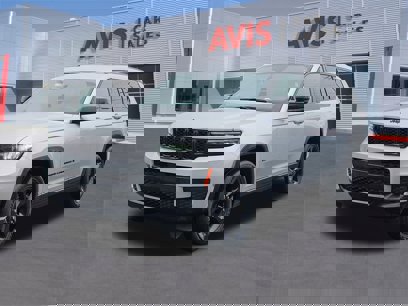 Used 2023 Jeep Grand Cherokee L Laredo