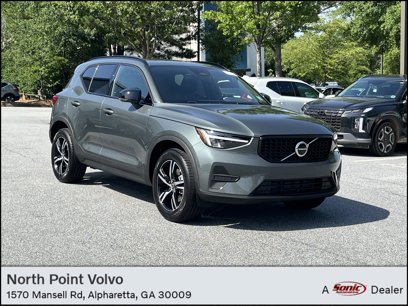 New 2026 Volvo XC40 B4 Plus