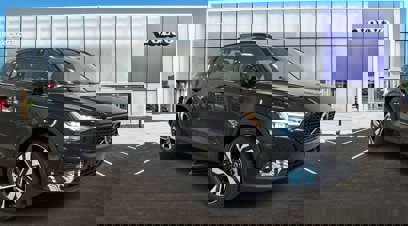 New 2026 Volvo XC40 B5 Ultra w/ Protection Package Premier