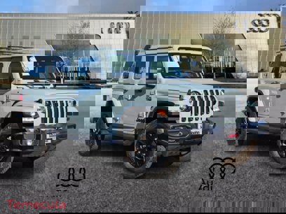 Used 2023 Jeep Wrangler Altitude