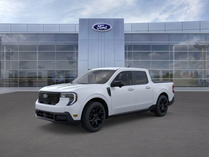 New 2025 Ford Maverick Lariat w/ Black Appearance Package