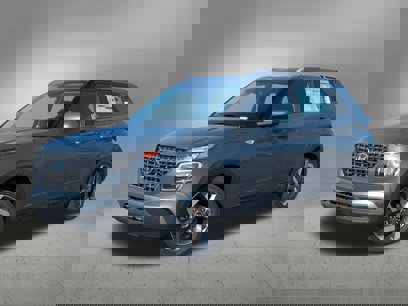 Used 2025 Hyundai Venue SEL
