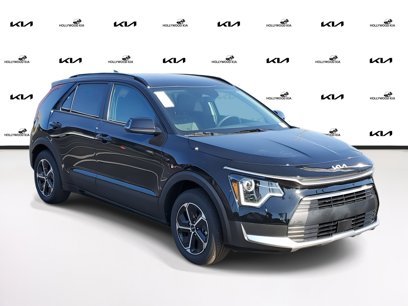 New 2025 Kia Niro EX