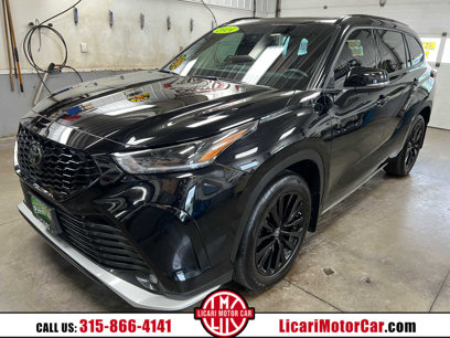 Used 2024 Toyota Highlander XSE