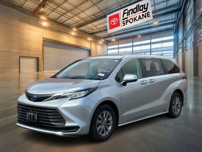 Used 2022 Toyota Sienna LE