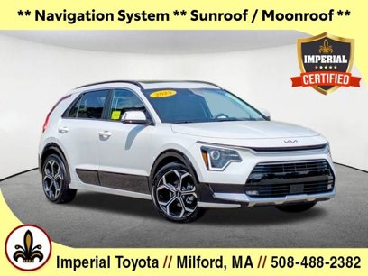 Used 2023 Kia Niro EX Touring