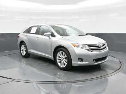 Used 2014 Toyota Venza LE