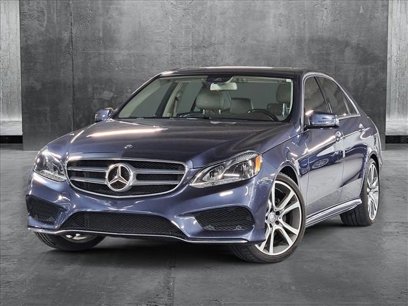 Used 2016 Mercedes-Benz E 400 4MATIC Sedan w/ Keyless Go Package