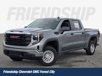 New 2024 GMC Sierra 1500 Pro w/ Convenience Package