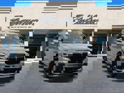 Used 2022 BMW 750i xDrive w/ Executive Package